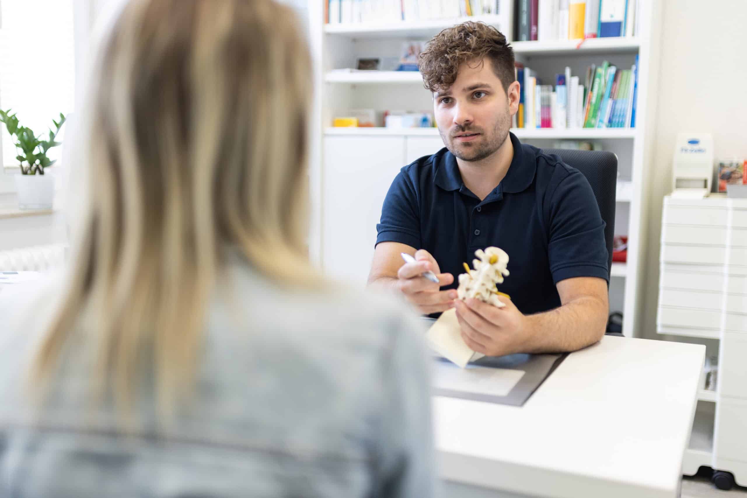 Behandlung in der Gemeinschaftspraxis Dr. Ludwig und Dr. Hagenah